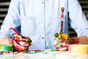 https://unsplash.com/photos/FwF_fKj5tBo