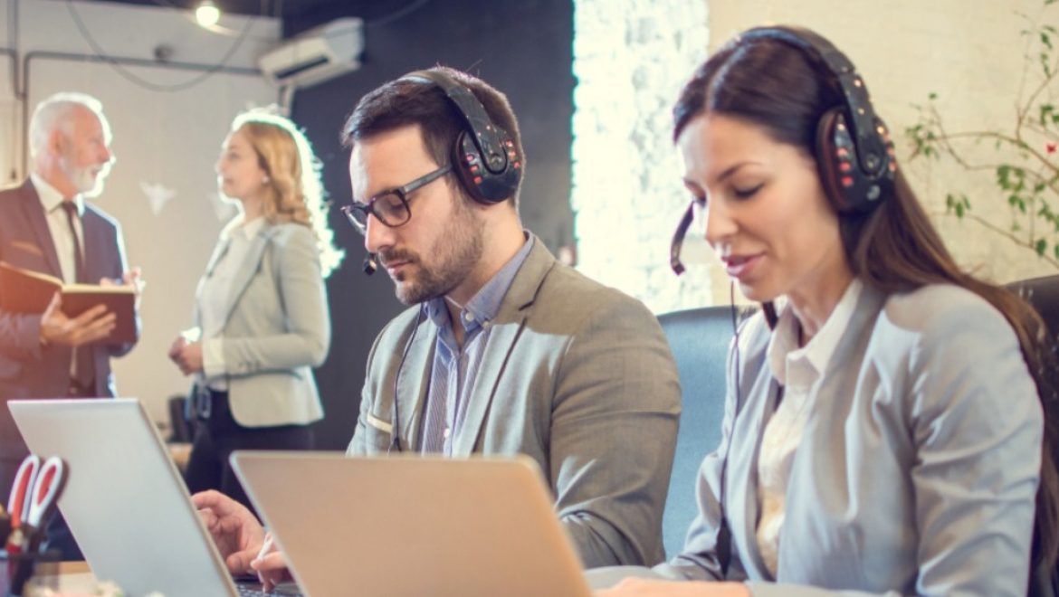 What Is Customer Adoption & How To Improve Yours Using DAS