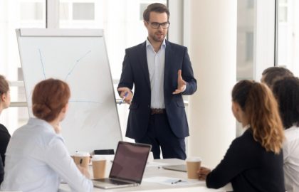 How to Close the Digital Gap Between Employees and Software