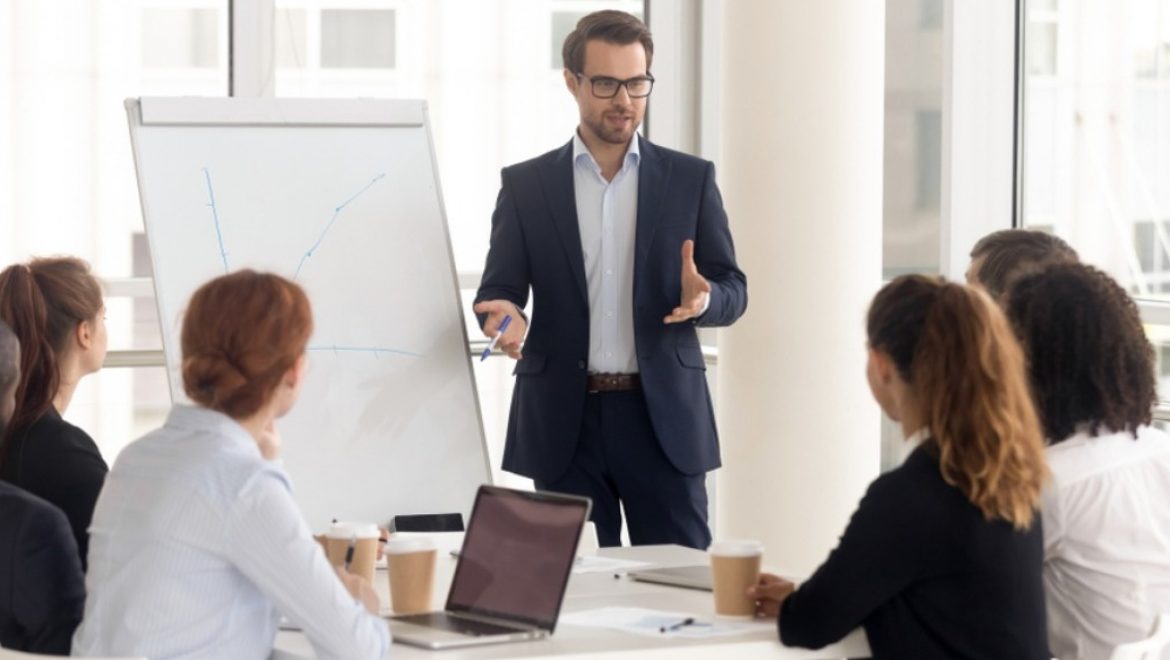 How to Close the Digital Gap Between Employees and Software