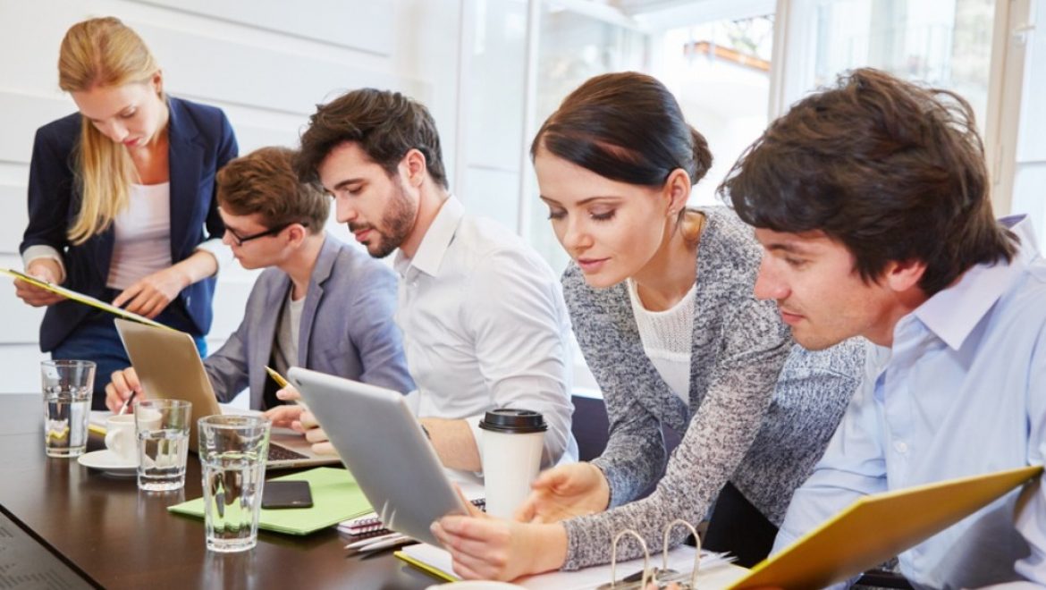 How to Structure Digital Adoption Programs: A Quick Guide