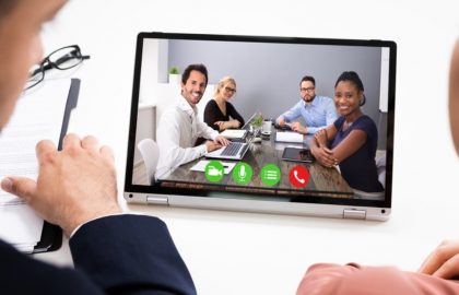Pros and Cons of the Hybrid Office Model