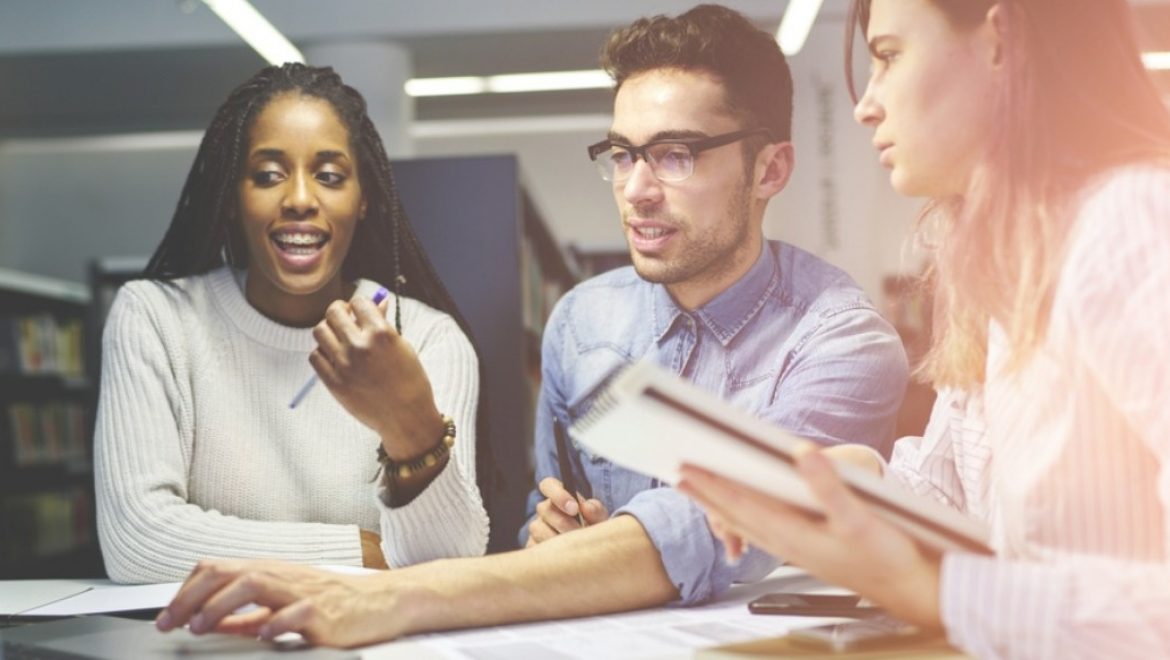 What Is A Digital Adoption Solution & How To Spot A Good One